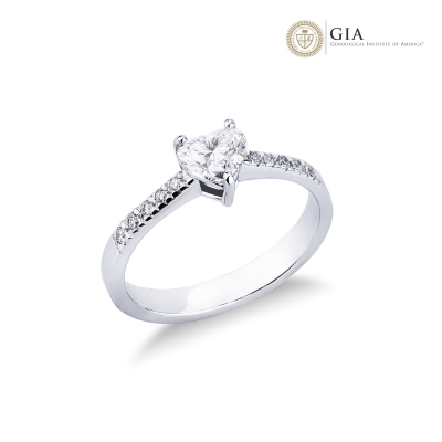 Engagement ring with diamond heart cut 0.70ct GIA in 18k white gold