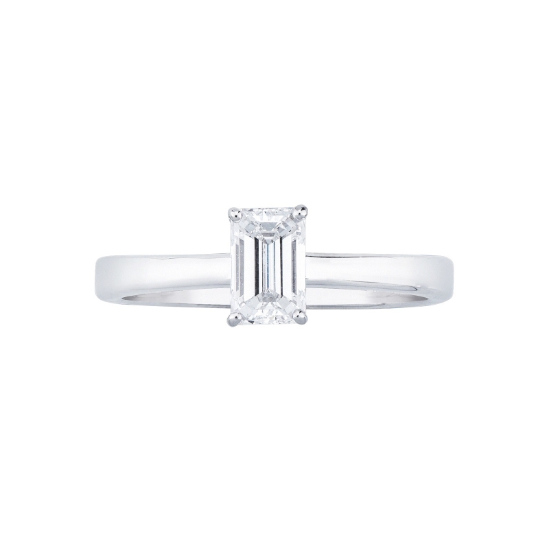Ring with diamond emerald cut 0.70 ct GIA in white gold 18k  Ring with diamond emerald cut 0.70 ct GIA in white gold 18k