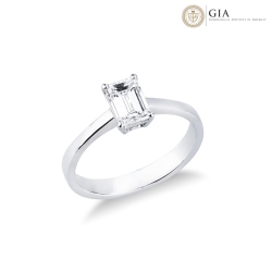 Solitaire ring with diamond emerald cut 1.00ct GIA in white gold 18k