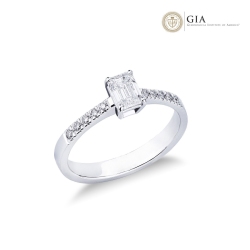 Engagement ring with diamond emerald cut 0.70 ct GIA in 18k white gold