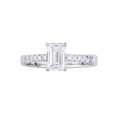 Solitaire ring with emerald cut 1.00ct GIA in white gold 18k