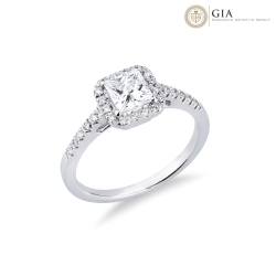 Solitaire ring with diamond princess cut 0.70ct GIA in white gold 18k