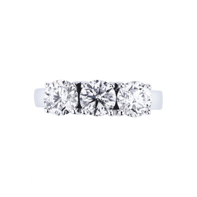 White gold 18k trilogy ring with 1,70 ct diamonds