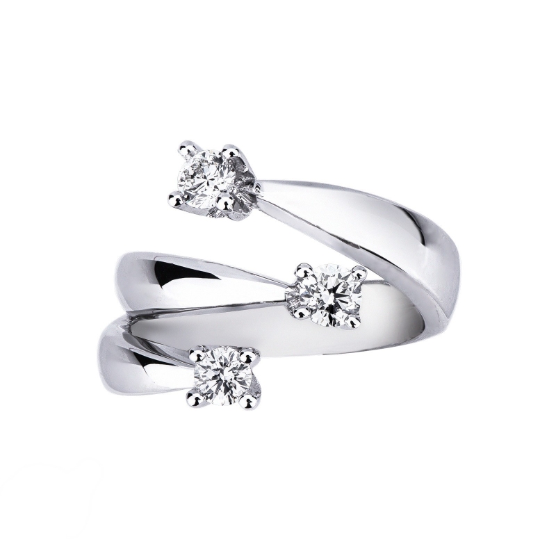 Trilogy ring white gold 18k with diamonds 0,60 ct