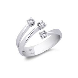 White gold 18k trilogy ring with diamond crossed bands