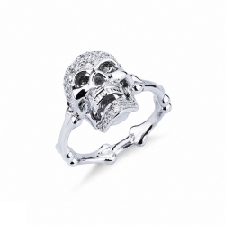 White gold 18k skull ring with black and white diamonds
