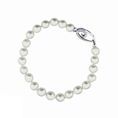 White gold 18k bracelet with japanese pearls and closure with diamonds 