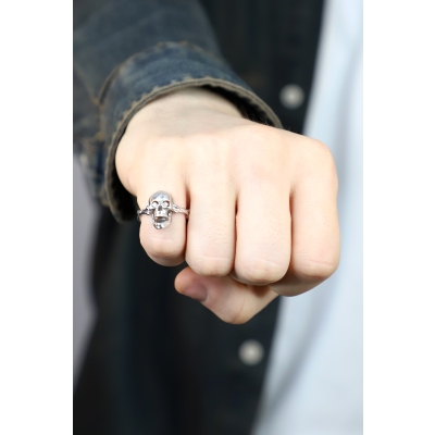 18k white gold diamonds skull ring