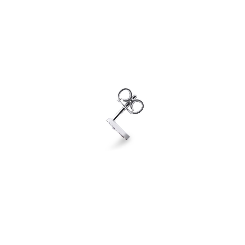 Letter earring O in white gold and diamonds Letter earring O in white gold and diamonds