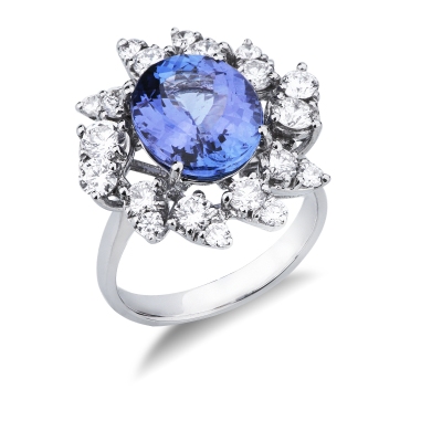 18k white gold ring with oval tanzanite and diamonds