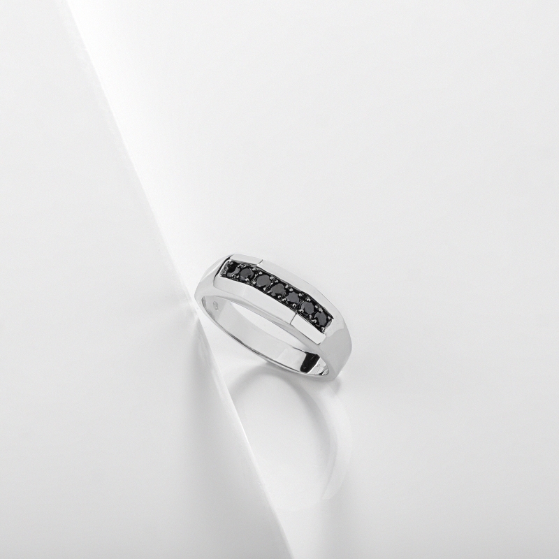 Man ring with 7 black diamonds white gold 18k