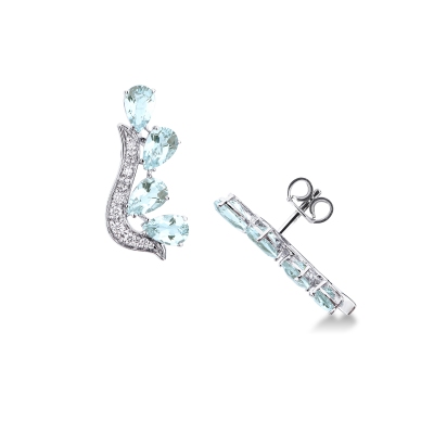 18k white gold design aquamarine and diamond earrings