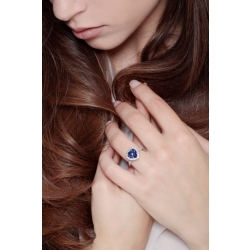 Halo ring white gold 18k with heart cut blue sapphire and diamonds  2