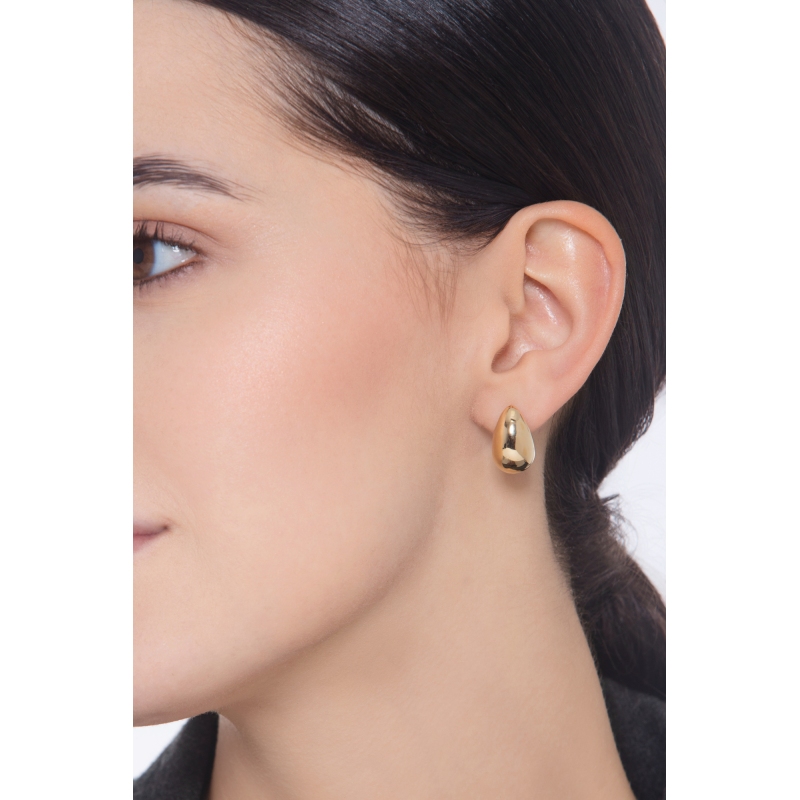 750 yellow gold drop glossy earrings 750 yellow gold drop glossy earrings