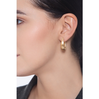 Semi circular satin finish earrings in 18k yellow gold