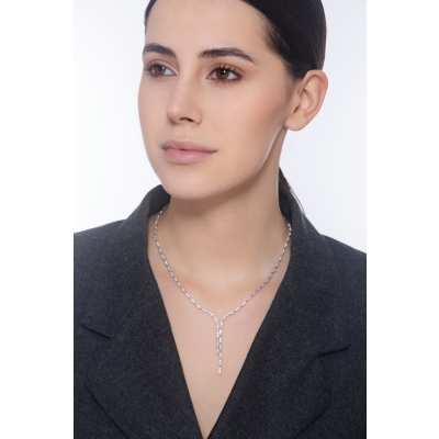 750 white gold design necklace diamonds