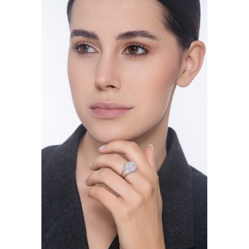 Pinky ring in white gold 750 with diamonds