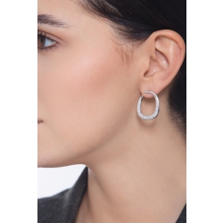 18k white gold design diamond earrings 2