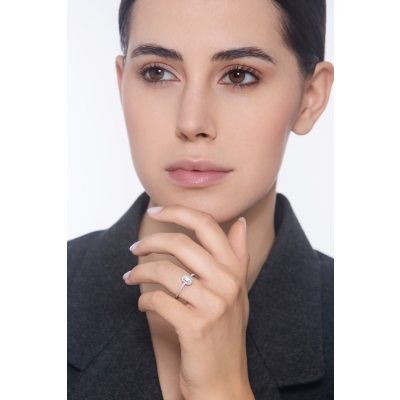 Solitaire ring with diamond emerald cut 0.30ct GIA in white gold 18k