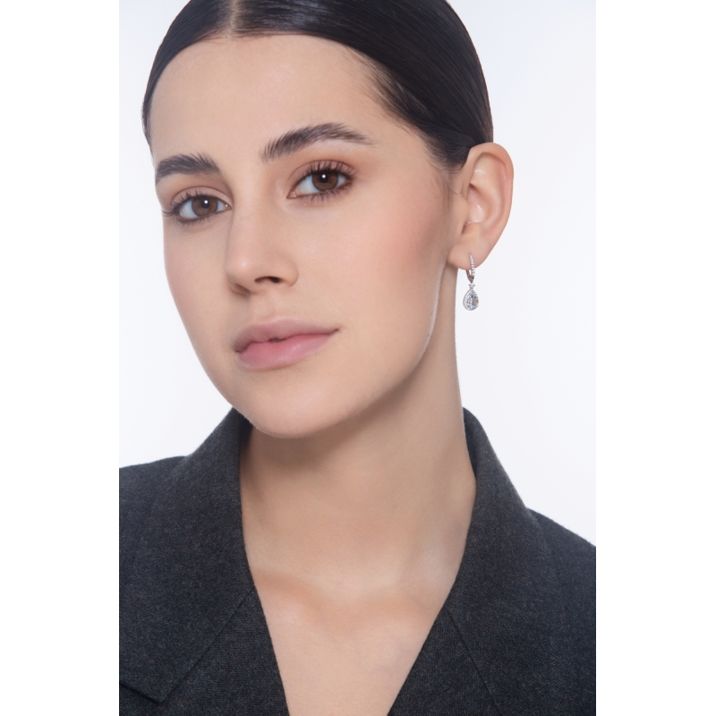 Aquamarine and diamonds drop earrings