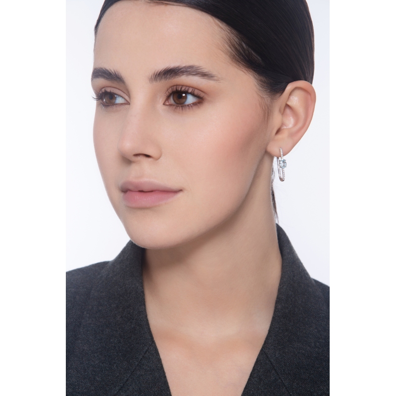 Oval earrings in white gold 18k with aquamarine and diamonds