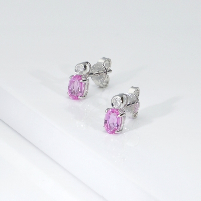 White gold 750 stud earrings oval pink sapphires and diamonds 