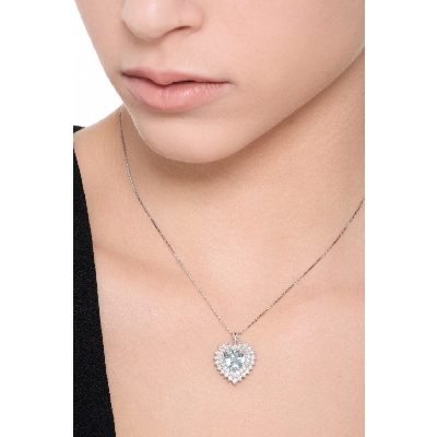 Necklace with pendant, central heart cut aquamarine and 2 rows of diamonds