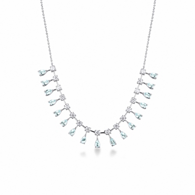 Design aquamarine and diamonds necklace