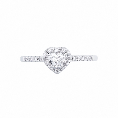 Solitaire ring with diamond heart cut 0.30ct GIA in white gold 18k