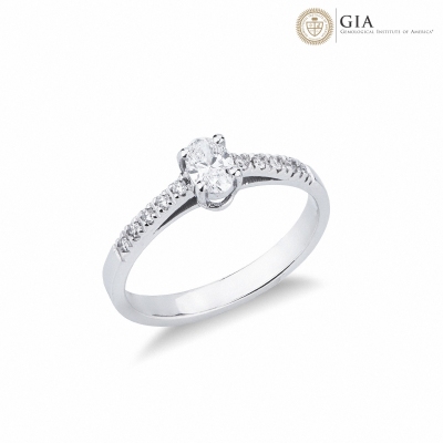 Solitaire ring with diamond heart cut 0.30ct GIA in white gold 18k