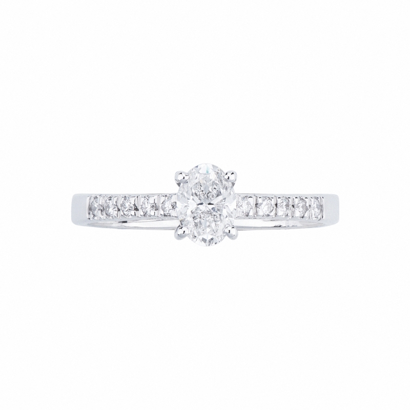 Solitaire ring with diamond oval cut 0.50ct GIA in white gold 18k