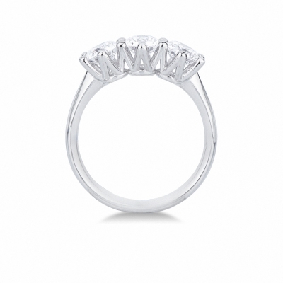 Trilogy ring in 18k white gold with diamonds 1,50 ct