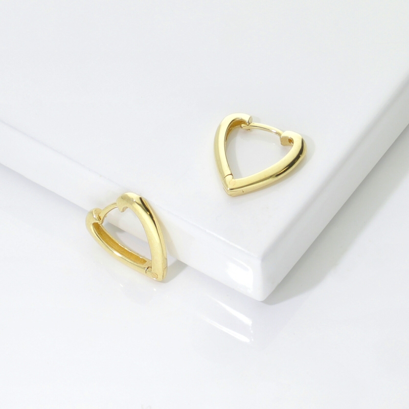 18k yellow gold little heart 18k yellow gold little heart