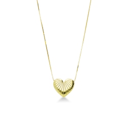 Necklace with heart pendant in yellow gold 750