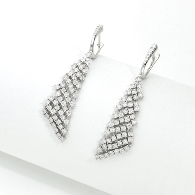 Elegant drop earrings white gold 18k with diamonds