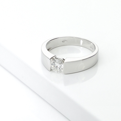 Diamond ring 18k white gold tension setting 0.50 ct