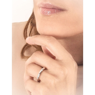 Anniversary ring in 18k white gold with diamonds