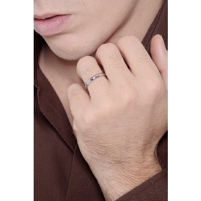 Comfortable wedding ring in 750 white gold