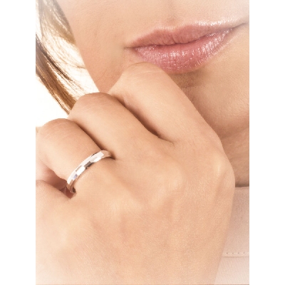 Wedding ring diamond cut in white gold 18k 