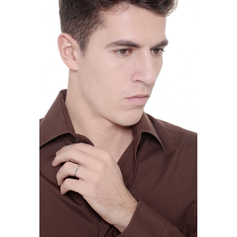 18k white gold thin wedding band