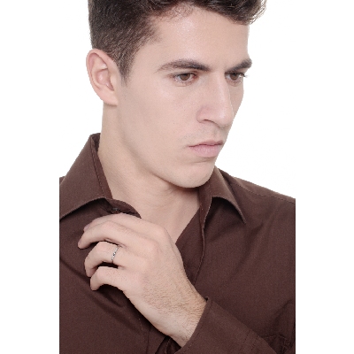 18k white gold thin wedding band