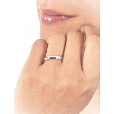 18k white gold classical wedding ring 