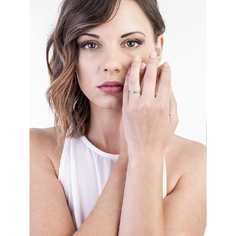 White gold 18k wedding band Unoaerre Corona with diamond 