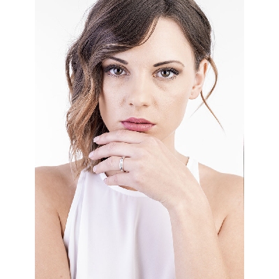 White gold 18k wedding ring Unoaerre Orion with diamond 