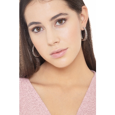 White gold 18k oval earrings with three diamonds rows 