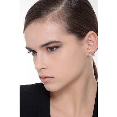 18k white gold diamond stud earrings 0,16 ct 