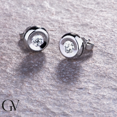 Round diamond stud earrings in white gold 18k, 0,40 ct