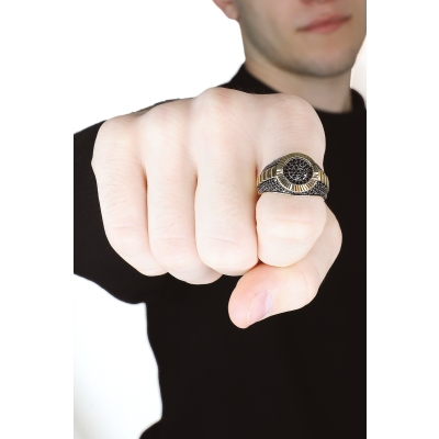 750 yellow gold black zircons ring