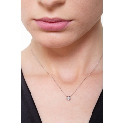 18k white gold necklace with heart shaped pendant and diamond 2