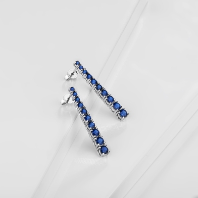 Tennis earrings with blue sapphires in white gold 18k